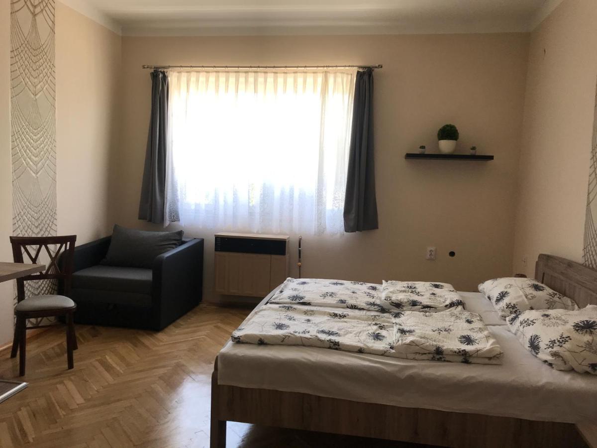 Venusz Ueduelocentrum Tiszacsege Bagian luar foto